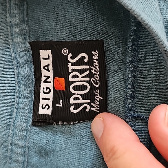 Vintage Sea turtle T-shirt.  Bald Head Island Conservancy - Picture 5 of 7